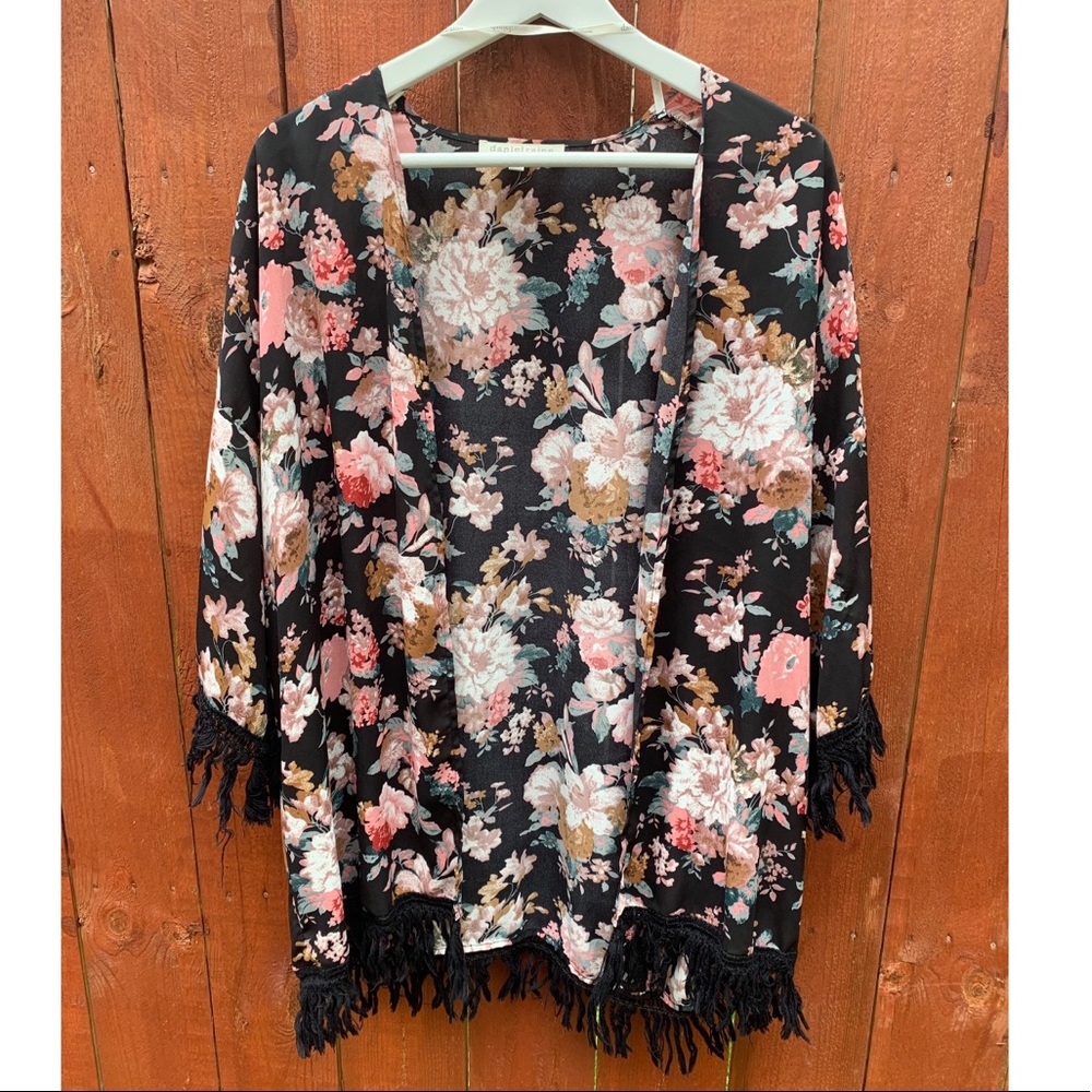 Daniel Rainn Floral And Fringe Kimono